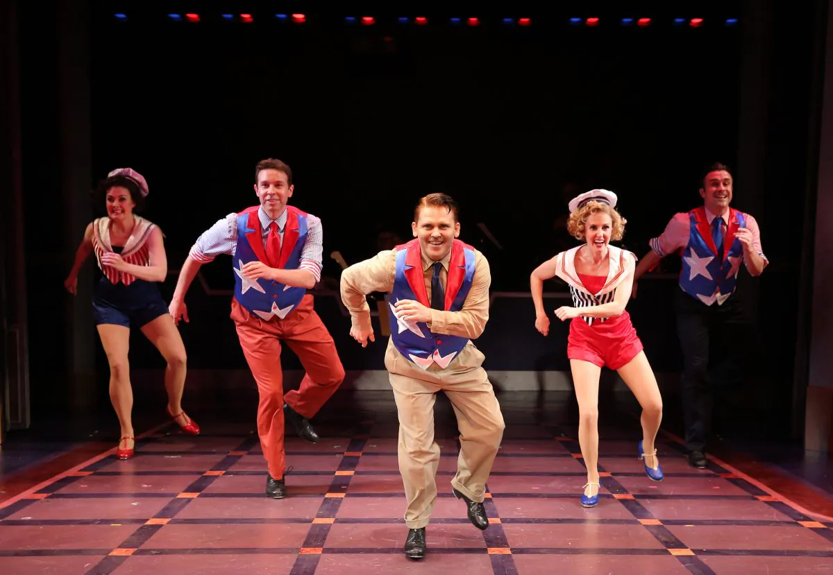  (L–R) Danette Holden, Jeremy Benton, Robert Creighton as the legendary James Cagney, Ellen Zolezzi and Josh Walden tapping up a storm in a musical that pays as much homage to tap as to the title’s namesake. (Carol Rosegg)