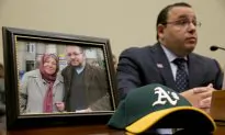 US Reporter’s Mother Speaks While Son Is in Iran Court