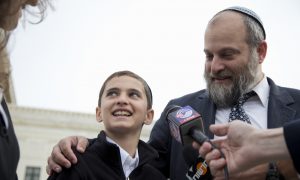 Court Strikes Down 'Born in Jerusalem' Passport Law