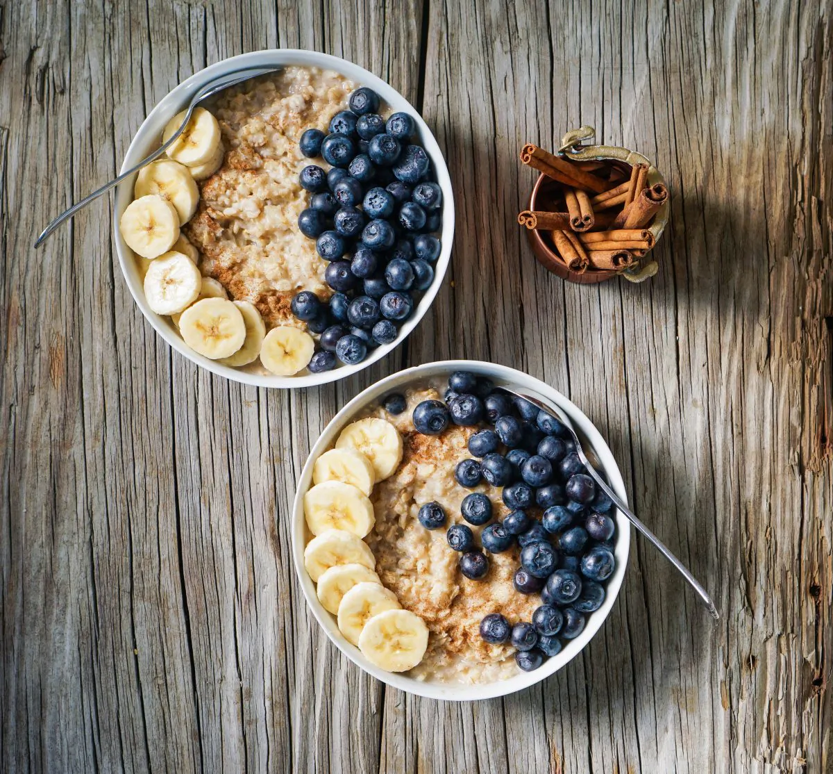 For oatmeal with the consistency of custard, cook it slowly, and once everything is added, no stirring!
(AnastasiaKopa/Shutterstock)