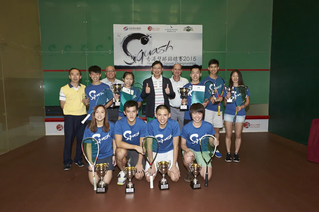 David Y Y Mui, MH, JP, Chairman of Hong Kong Squash (C) together with Cup winners and organisers of the Hong Kong Squash Championship 2015 after the final at the Hong Kong Squash Centre on Saturday June 13. (HK Squash)