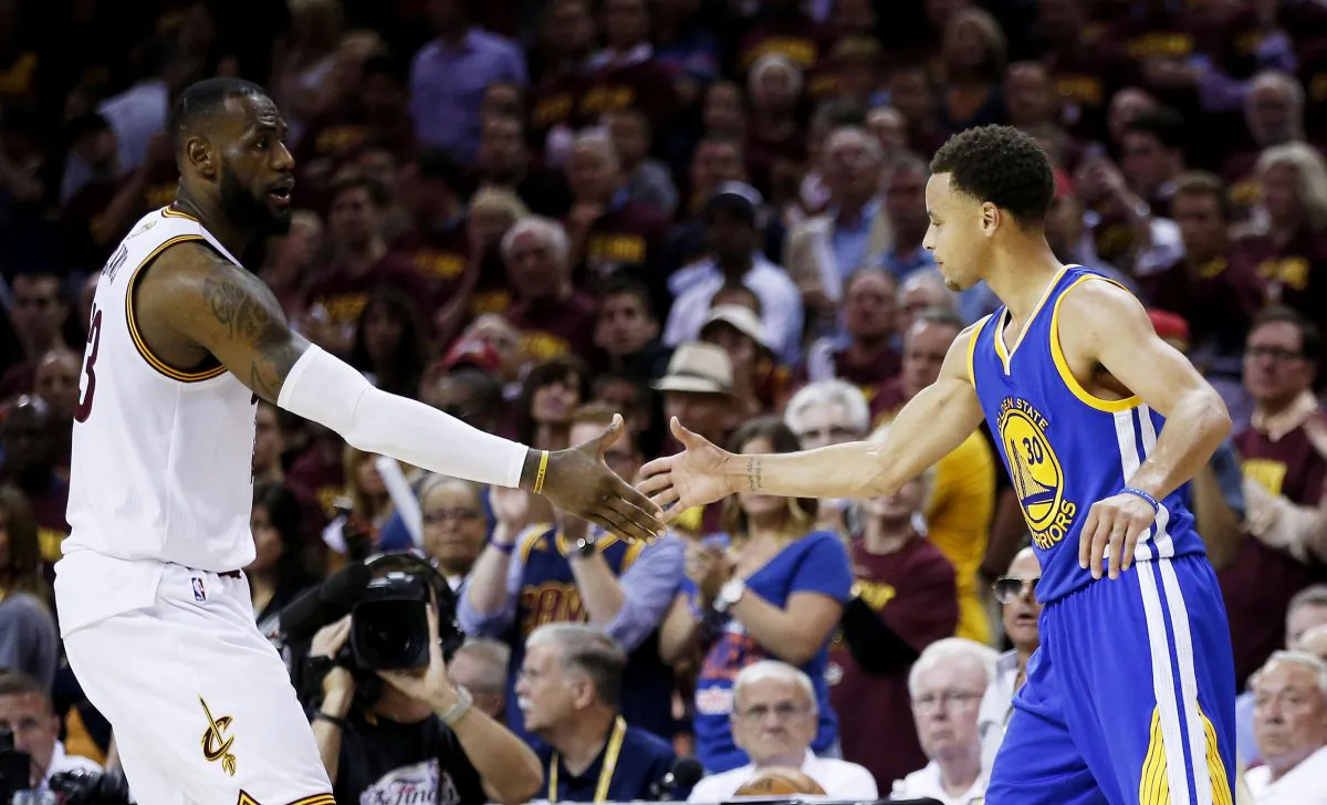 LeBron James (L) of the Cleveland Cavaliers lost to Stephen Curry and the Golden State Warriors in these just completed finals, but we could be headed for a rematch next year. (Ezra Shaw/Getty Images)