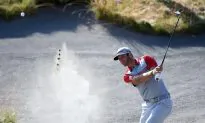 2015 U.S. Open: Dustin the Field