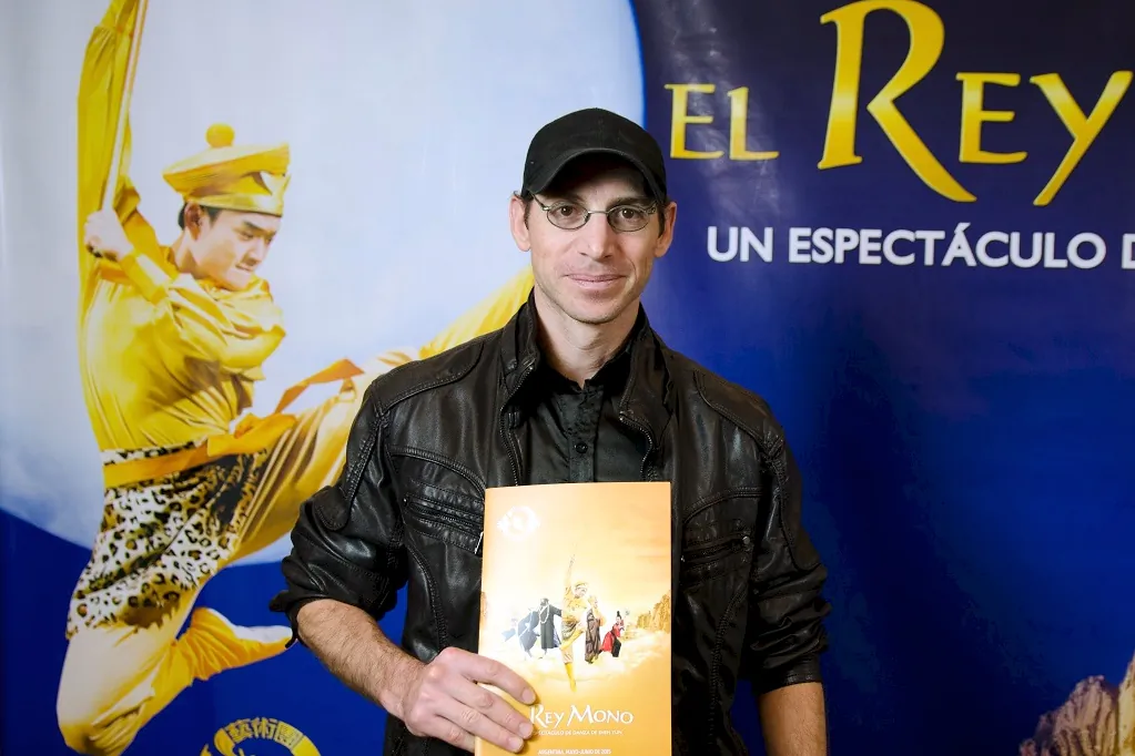 Film director Mario Martinez at Shen Yun's "The Monkey King" at the Opera Allianz Theater in Buenos Aires on June 7, 2015. (Courtesy of NTD Television)