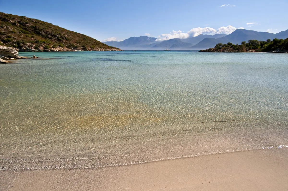 Beach of Saint Florant, Corsica (ueuaphoto, iStock)