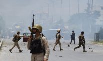 Pakistan Tells US Envoys It Hopes to Revive Afghan Talks