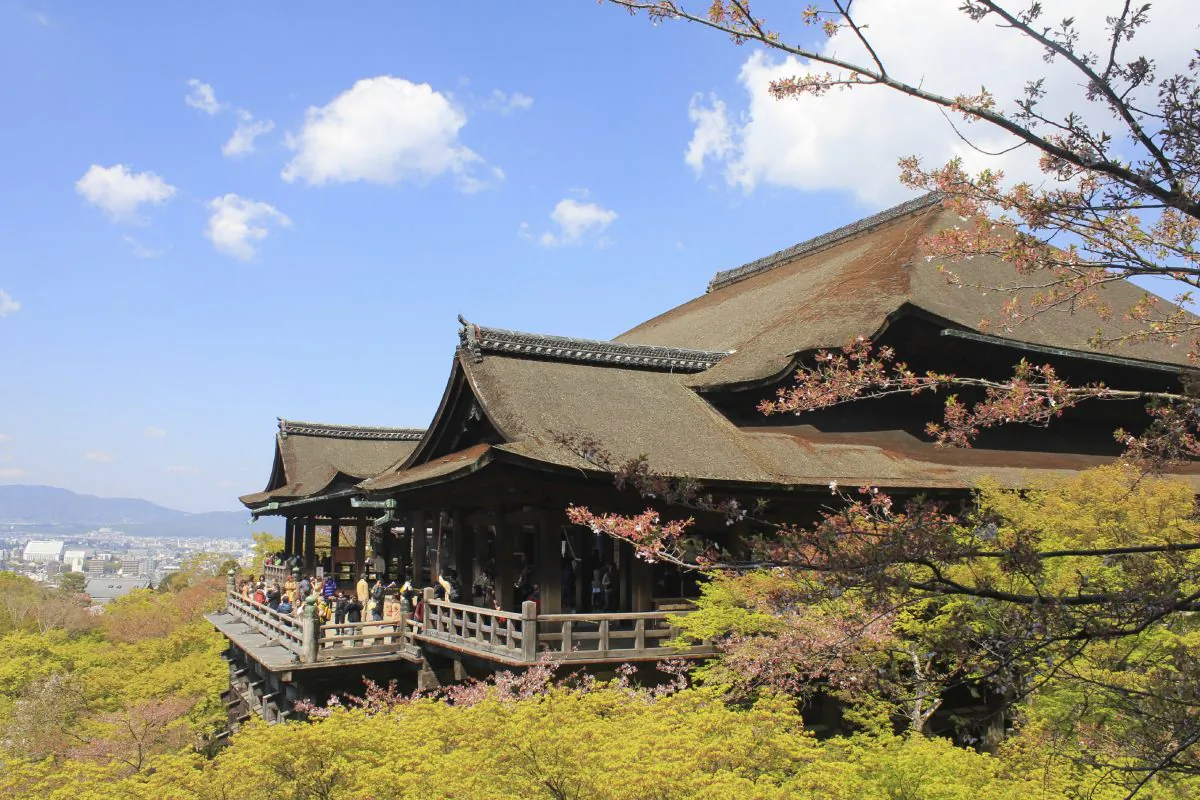 Kiyomizu-dera Temple (Fight04, iStock)