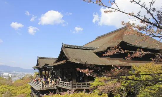 A Temple of Pure Water and Breathtaking Views
