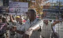 Breeders Want South Africa’s Ban on Rhino Horn Trade Lifted