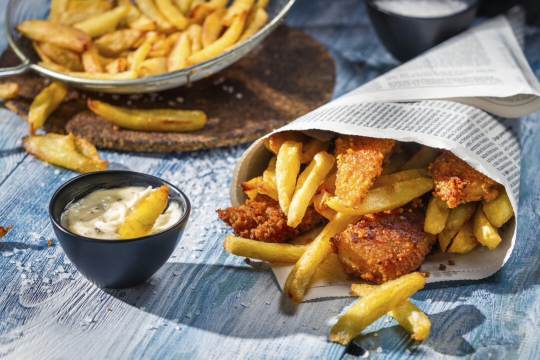 The “vegan fish” is made from banana blossom marinated in seaweed and the sea plant samphire to give it a fishy taste, then deep fried. (Shaiith/iStock)
