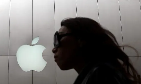 Fight for Encryption Gets New Allies as Tech Companies Join Apple Against the FBI