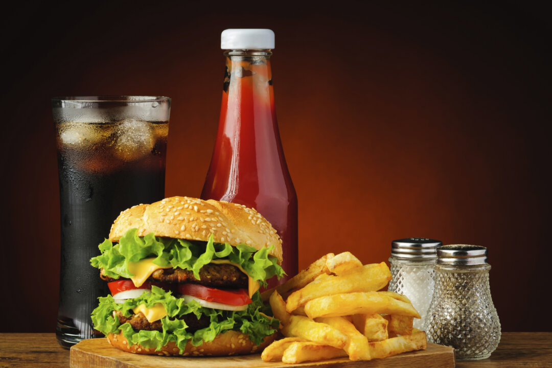 Carbohydrates make up the bulk of unhealthy and processed foods and and they are also subsidized the most. (draghicich/iStock)
