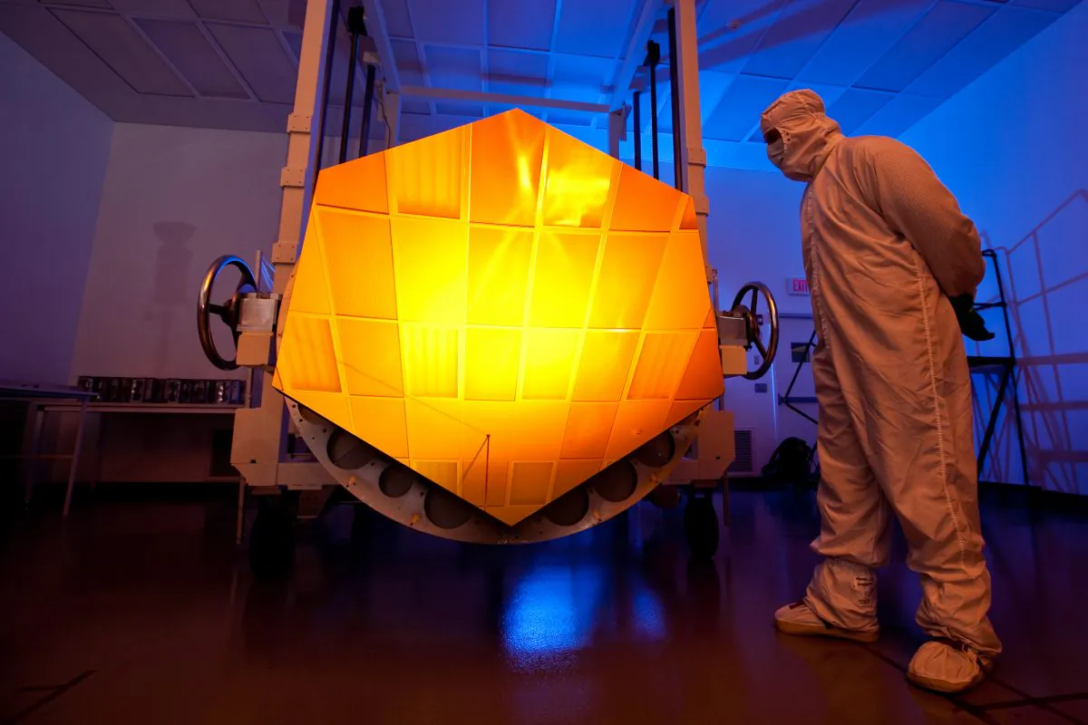 The much-anticipated James Webb Space Telescope will come online in late 2018. Above, its Engineering Design Unit (EDU) primary mirror segment, coated with gold. (Drew Noel/NASA via Wikimedia Commons)