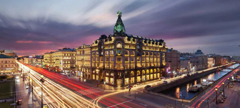 Overlooking Hotel Astoria and  Angleterre Hotel in St. Petersburg