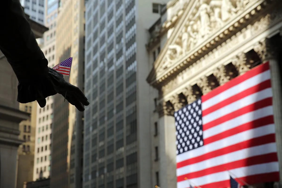 The New York Stock Exchange (NYSE) on July 6, 2015. The major trading house has suspended trading due to a reported computer glitch.  (Photo by Spencer Platt/Getty Images)