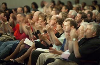 An enthusiastic audience in Greensboro on Sept. 4. (Edward Dai/The Epoch Times)