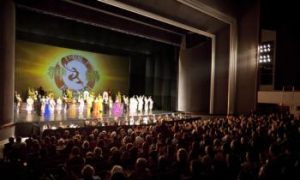 Chinese Regime Harasses Family Members of Shen Yun Artists