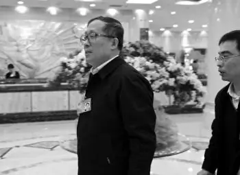Chinese Journalists Call for Apology After Official’s Outburst