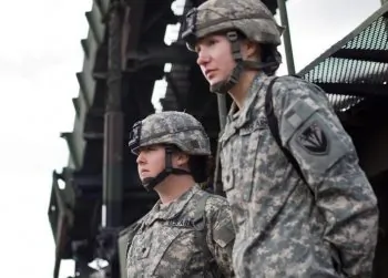 First Battery of US Missile Defense System Unveiled in Poland