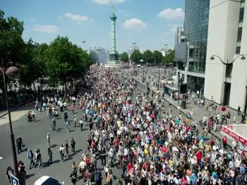 Millions in France Protest Raising Retirement Age to 62