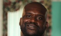 Shaquille O’Neal Signs with Boston Celtics