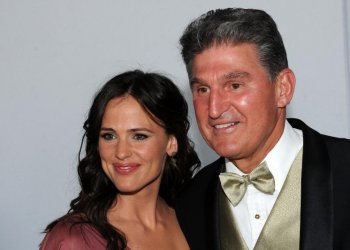 West Virginia Governor Joe Manchin and actress Jennifer Garner attend the grand opening of the Casino Club at The Greenbrier Resort on July 2 in White Sulphur Springs, W. Va. The widely popular governor came to easy victory on Saturday for the Democratic  (Bryan Bedder/Getty Images)