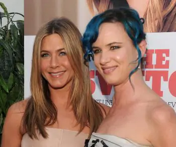 Jennifer Aniston Shines at ‘Switch’ Premiere