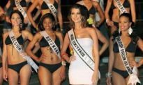 Miss Universe 2010 to Crown Winner Monday Night