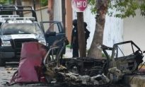 Two Car Bombs Explode Outside Mexican TV Station