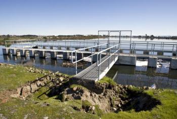 The earth is seen caved in after a 7.1 magnitude earthquake struck 30km west of the city, Sept. 4, 2010 in Christchurch. (Joseph Johnson/Getty Images)