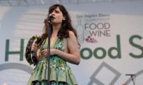 Zooey Deschanel to Sing for ‘Winnie the Pooh’ Soundtrack