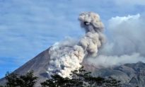 Indonesia’s Merapi Volcano’s Biggest Eruption Forces More to Evacuate