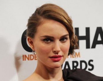 Natalie Portman attends IFP's 20th Annual Gotham Independent Film Awards on Nov. 29, 2010 in New York City. Natalie is now engaged to Benjamin Millepied. (Dimitrios Kambouris/Getty Images for IFP)