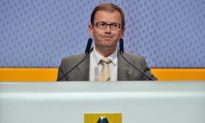Renault Apologizes to Fired Executives in Wrongful Spy Case