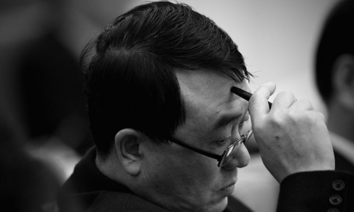 Wang Lijun Handed to Anti-Corruption Committee, Chinese Media Says ...