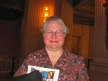Piano Teacher Says Shen Yun Pianist is Fabulous