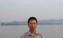 Exiled Chinese Professor Promotes Party-Quitting Movement
