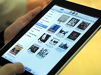 First Apple iPad Kiosks Set Up by Malaysia Airlines