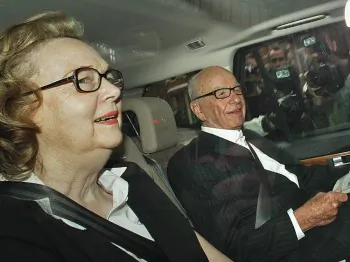 Murdoch’s BSkyB Bid in Jeopardy
