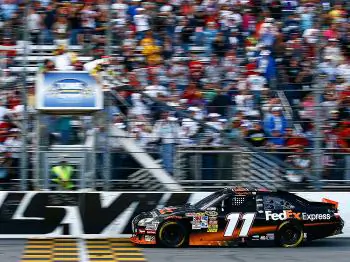 Hamlin Gets Third NASCAR Sprint Cup Martinsville Win