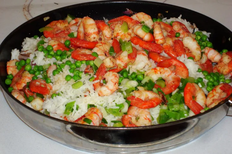 Shrimp fried rice is a colourful, healthy, and delicious meal. (Sandra Shields/The Epoch Times)
