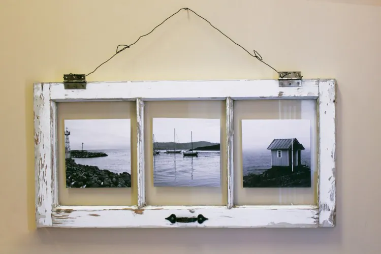 An old window frame transformed into a creative photo frame. (CHT Media)