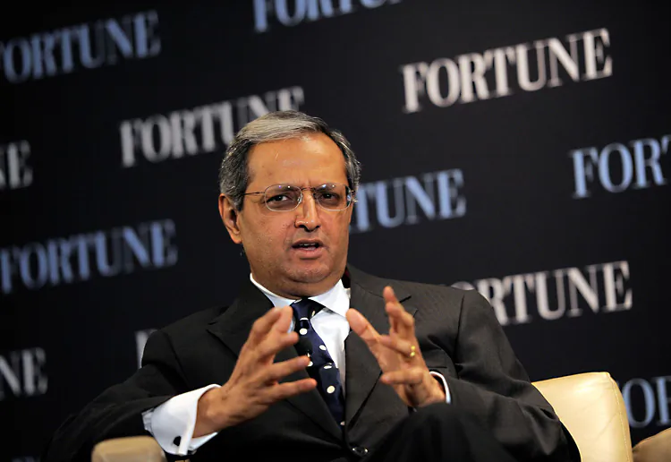 CEO of Citigroup Vikram Pandit speaks during the FORTUNE Breakfast & Conversation with Vikram Pandit, at TIME Building on October 12, 2011 in New York City. (Jemal Countess/Getty Images)