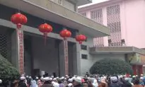 Chinese Villagers Fight Land Grab by Officials Working With Developers