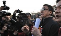 Delegates to Political Meetings Face Media Spotlight in China