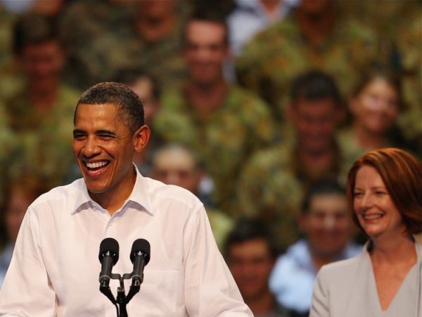 President Barack Obama addresses the troops at RAAF Darwin