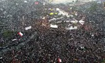 Military in Crisis Talks as Egypt Protests Grow
