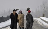 Food and Fuel Rationed as Jammu-Kashmir Snow Strands Thousands