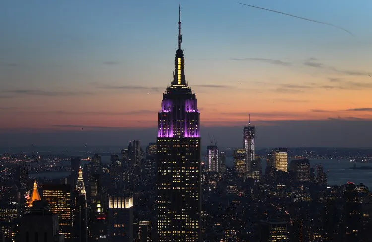 The Empire State Building towers over the Manhattan skyline on February 13, in New York City. (John Moore/Getty Images)
