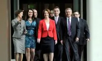 Australia’s Gillard Wins Leadership Ballot, 71-31
